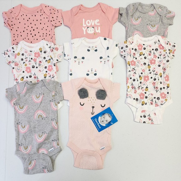 Lot of 9 Baby Gerber Onesies Newborn 0 Months 5-8 lbs NWT